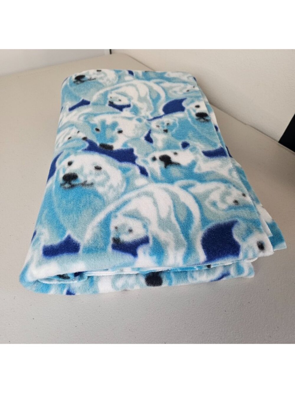 Polar Bear Fleece Panel W42" L71" w Sewn Pocket Craft Apron Blanket Blue White